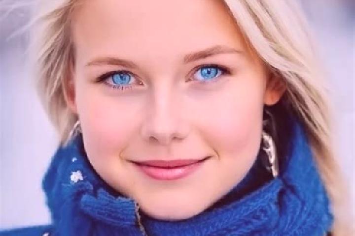 Addison, 26, a blonde blue-eyed slavic companion based in Sveti Matej. Offering Duos, Tantra, Roleplay, Fetish. Available for incall and outcall, overnight b...