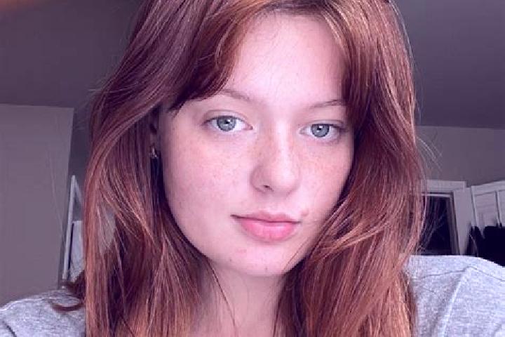 Addison, 26, a chestnut blue-eyed mixed companion based in Santa Severa Nord. Offering Travel Companion, Deep French Kissing, Massage, Prostate Massage, OWO....