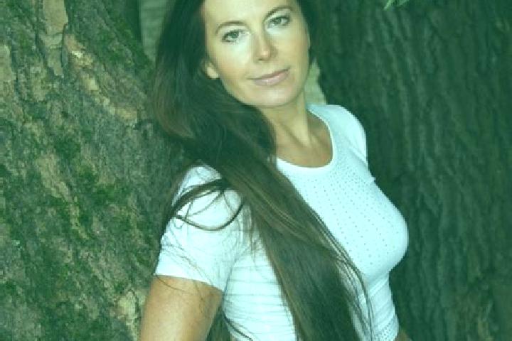 Addison, 26 — Escort in Neftekamsk, Russia