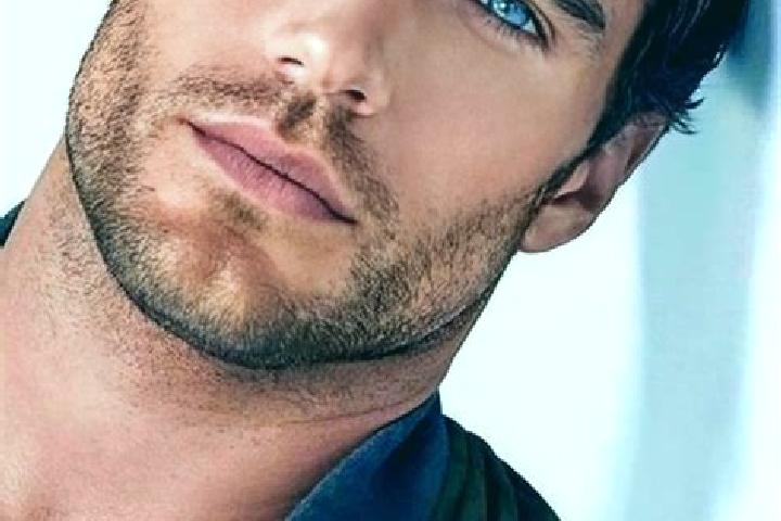 Addison, 27, a black blue-eyed mediterranean companion based in Ozheve. Offering Roleplay, Couples, Striptease, 69. Available for incall and outcall, overnig...