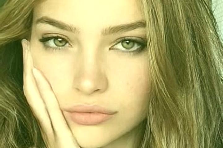 Addison, 27, a blonde brown-eyed mediterranean companion based in Couillet. Offering A-Level, Massage, OWO. Available for incall and outcall, day and evening...
