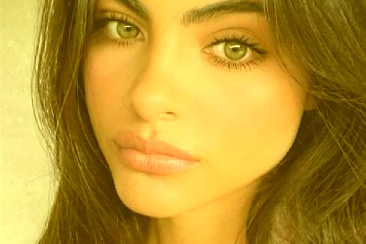 Addison, 27, a brunette dark-eyed latina companion based in Merakurak. Offering Couples, BDSM, Deep French Kissing, Duos. Available for incall and outcall, d...