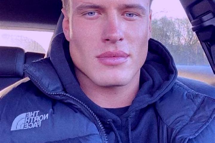 Addison, 28, a black dark-eyed slavic companion based in Villa Berthet. Offering GFE, Couples, Prostate Massage. Available for incall and outcall, day and ev...