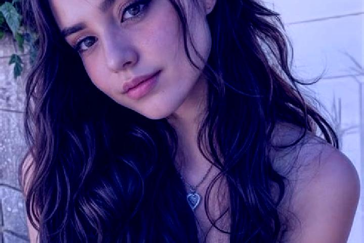Addison, 28, a black hazel-eyed caribbean companion based in Tivissa. Offering Girlfriend Experience, Dinner Date, Domination, OWO. Available for incall and ...