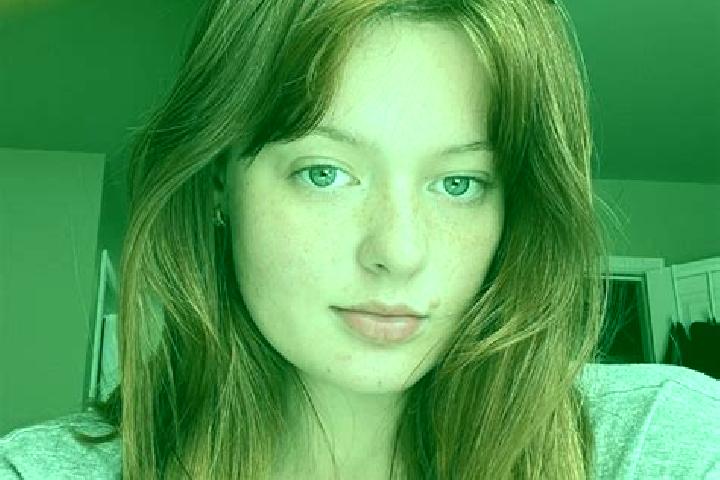 Addison, 28, a dark blonde amber-eyed mixed companion based in Galinheiros. Offering Deep French Kissing, Overnight, GFE. Available for incall and outcall, d...