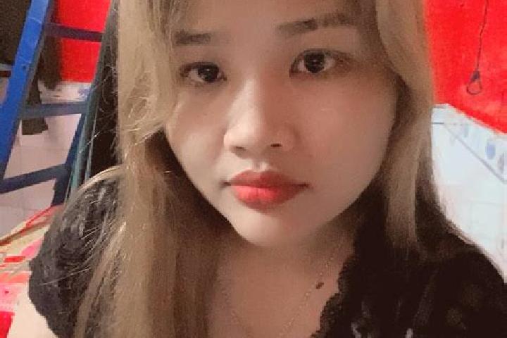 Addison, 28 — Escort in Phumi Veal Sre, Cambodia