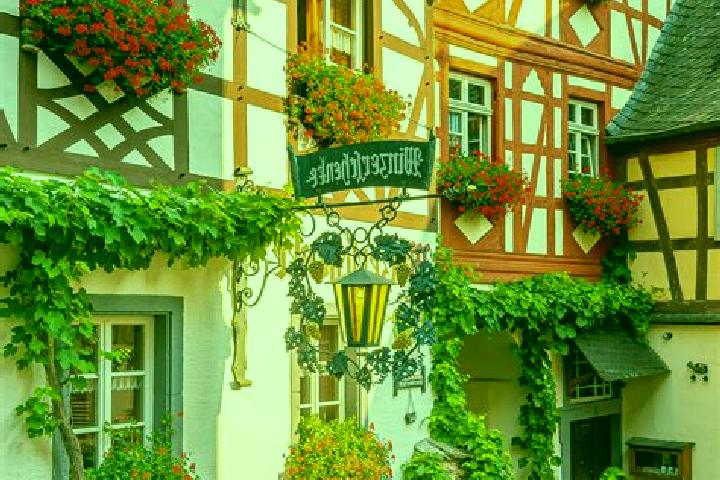 Addison, 29 — Escort in Bortlingen, Germany