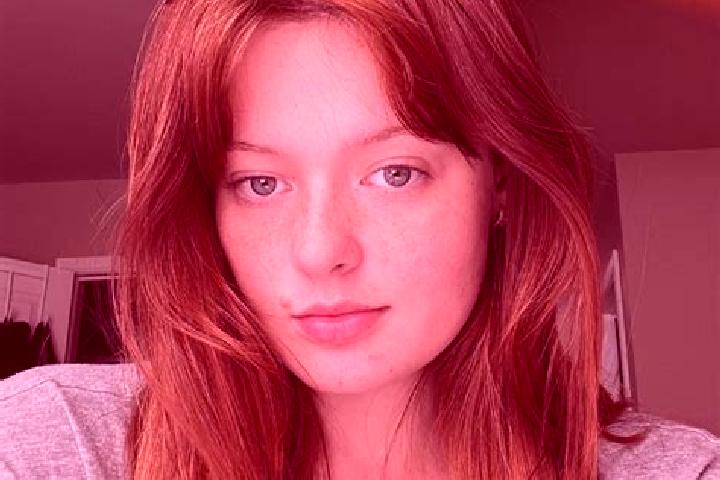 Addison, 30, a auburn grey-eyed indian companion based in Sangtian. Offering Overnight, Massage, Travel Companion, BDSM, Dinner Date. Available for incall an...