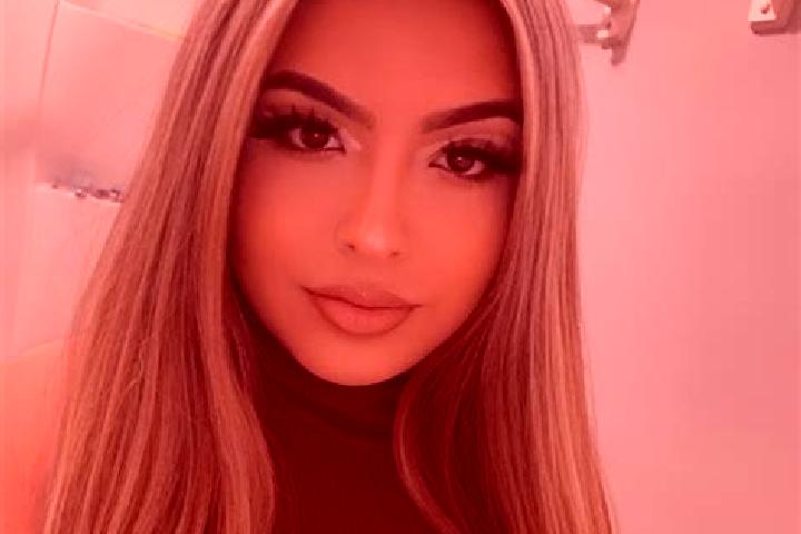 Addison, 30, a blonde dark-eyed latina companion based in Watsonia. Offering Couples, GFE, Party Girl, Fetish, Striptease. Available for incall and outcall, ...