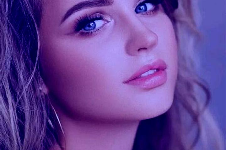 Addison, 30, a dark blonde blue-eyed caribbean companion based in Koonawarra. Offering Duos, Couples, Dinner Date. Available for incall and outcall, overnigh...