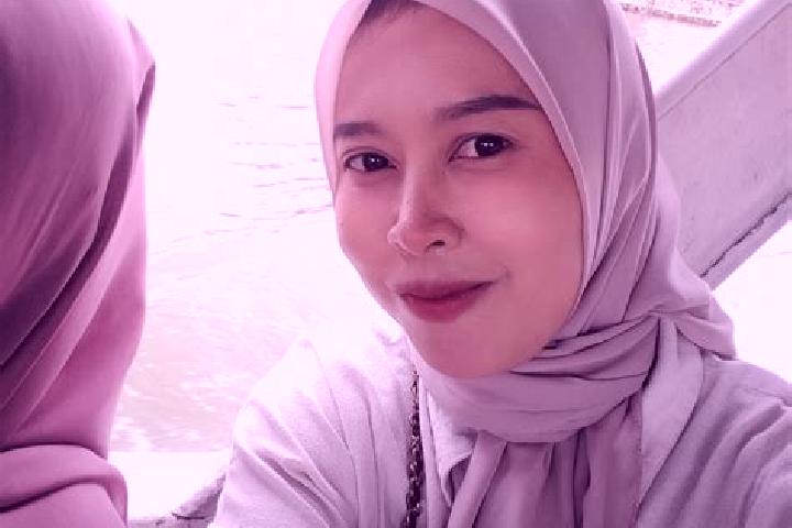 Addison, 32 — Escort in Kedungreja, Indonesia
