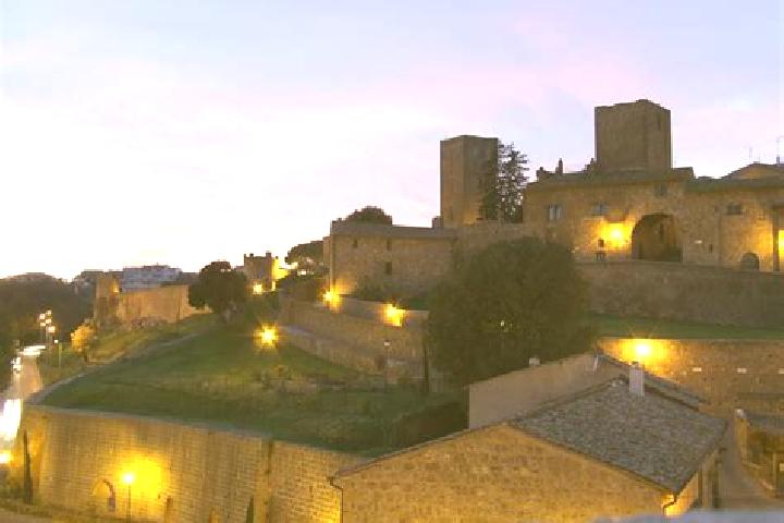 Addison, 32 — Escort in Montevirginio, Italy