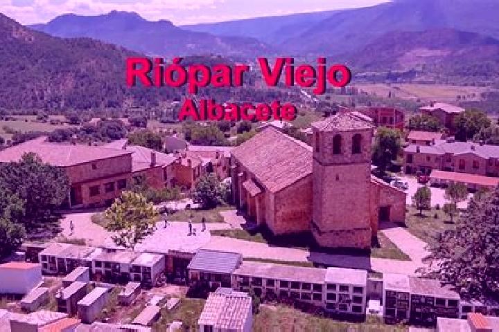 Addison, 32 — Escort in Riopar, Spain