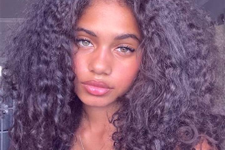 Addison, 33, a auburn blue-eyed ebony companion based in Al Raafah. Offering Roleplay, Overnight, Duos. Available for incall and outcall, day and evening dates.