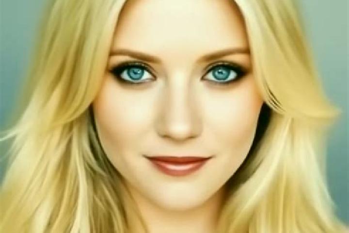 Addison, 33, a blonde grey-eyed caucasian companion based in Pedrola. Offering Tantra, Dinner Date, Party Girl, Domination. Available for incall and outcall,...