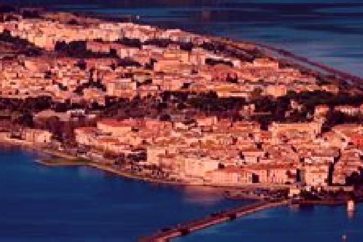 Addison, 33 — Escort in Orbetello Scalo, Italy