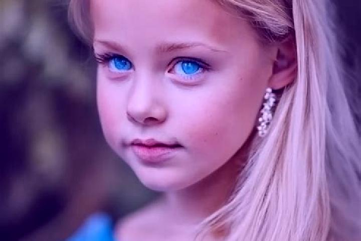 Addison, 34, a blonde blue-eyed asian companion based in Teterivka. Offering Duos, CIM, Travel Companion. Available for incall and outcall, day and evening d...