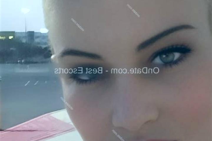 Addison, 34 — Escort in Muttontown, United States