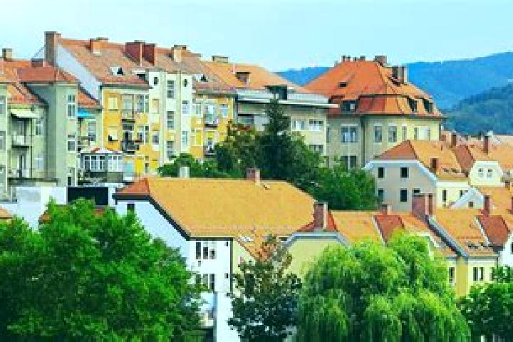 Addison, 34 — Escort in Sared, Slovenia