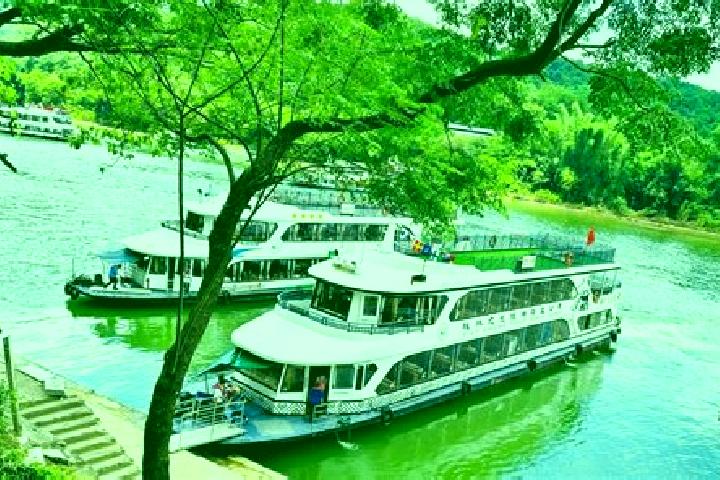 Addison, 34 — Escort in Yangzi Jianglu, China