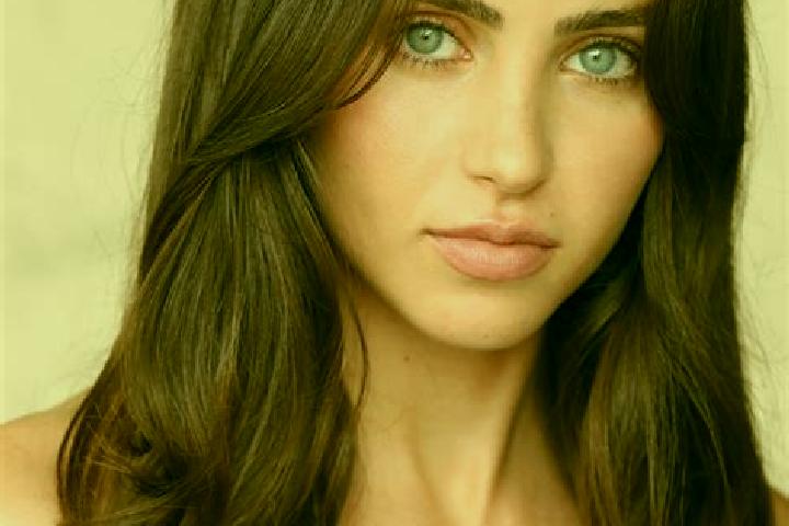 Addison, 35, a brunette blue-eyed european companion based in Loeffelbach. Offering Striptease, Roleplay, 69, Erotic Massage, Dinner Date. Available for inca...