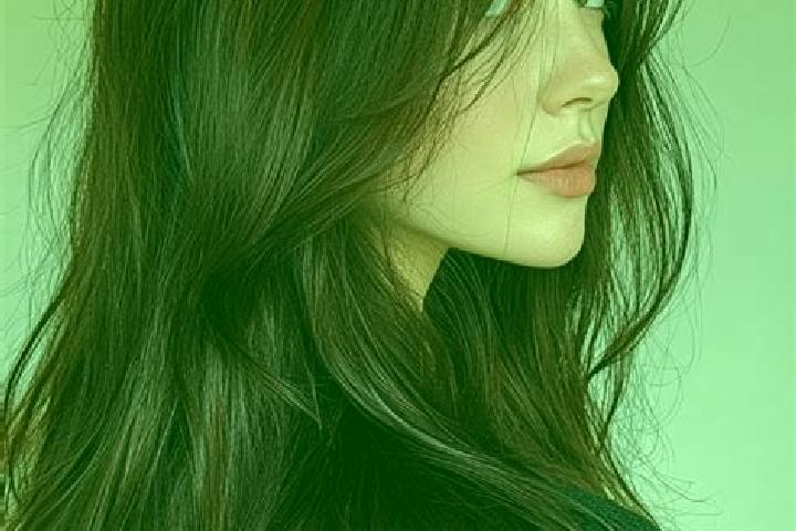 Addison, 36, a auburn brown-eyed mediterranean companion based in Putinga. Offering Fetish, Prostate Massage. Available for incall and outcall, overnight boo...