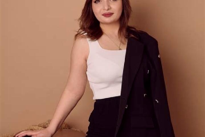 Addison, 36 — Escort in Mrgashat, Armenia