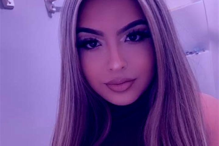 Addison, 37, a blonde dark-eyed latina companion based in Grossneuhausen. Offering OWO, Domination, Striptease. Available for incall and outcall, overnight b...