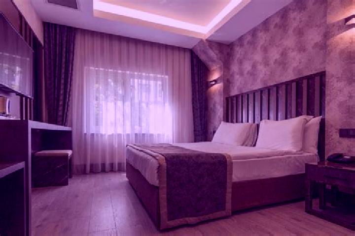 Addison, 38 — Escort in Kavaklidere, Turkey