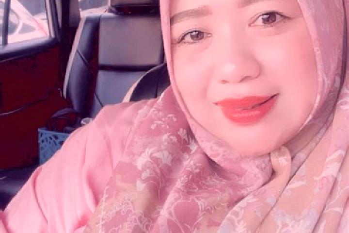 Addison, 38 — Escort in Polewali, Indonesia
