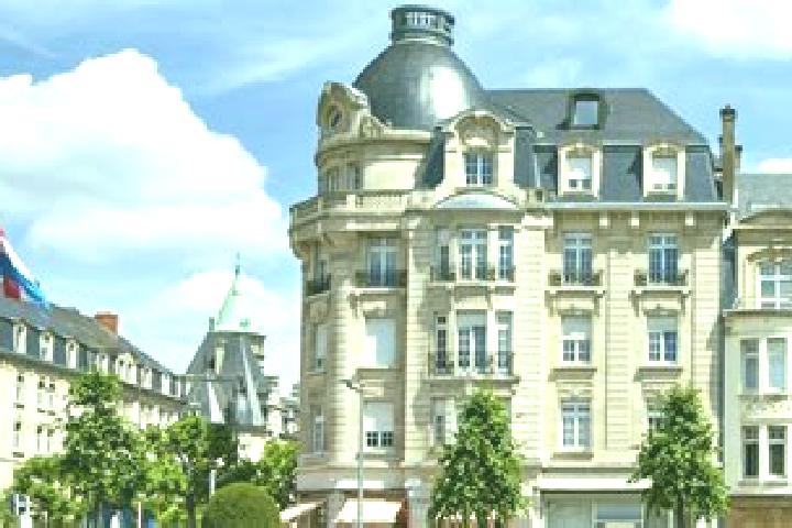 Addison, 38 — Escort in Scheidgen, Luxembourg