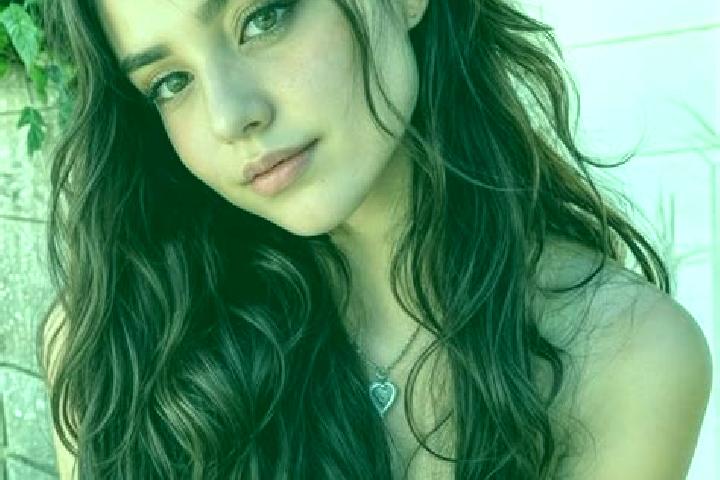 Addison, 39, a brunette hazel-eyed european companion based in Beleka Satu. Offering Girlfriend Experience, Tantra, Travel Companion. Available for incall an...