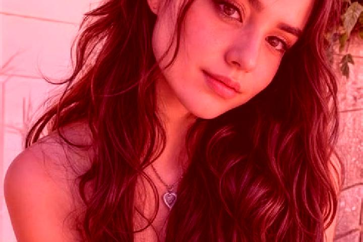 Addison, 39, a brunette hazel-eyed european companion based in Brassall. Offering OWO, Roleplay, Tantra, CIM. Available for incall and outcall, overnight boo...
