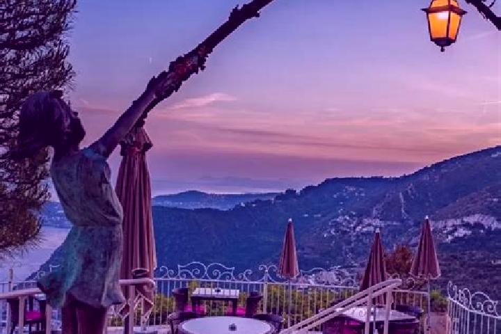 Addison, 39 — Escort in Cimiez, France