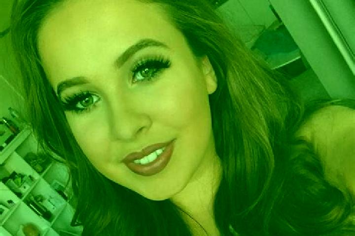 Alice, 20, a dark blonde dark-eyed mediterranean companion based in Barpathar. Offering Girlfriend Experience, A-Level, CIM, Massage. Available for incall an...