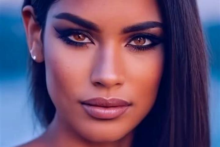 Alice, 21, a black brown-eyed latina companion based in Belen. Offering OWO, Roleplay, Massage, Overnight. Available for incall and outcall, day and evening ...