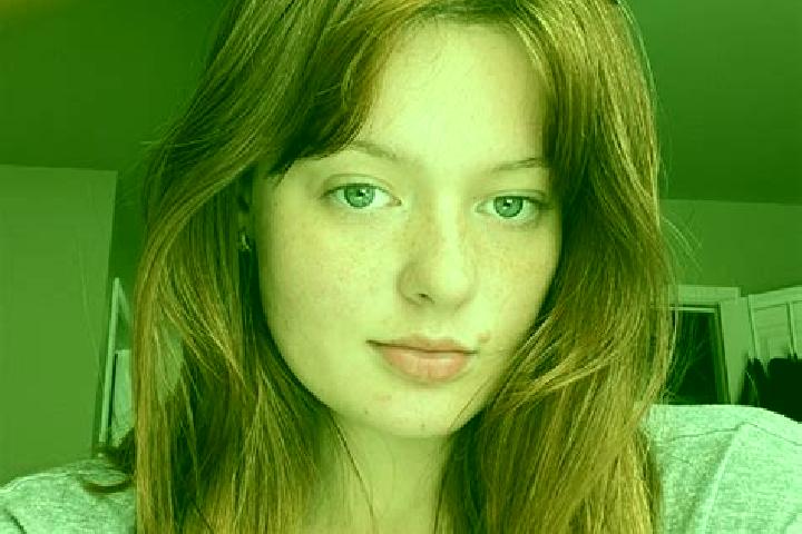 Alice, 21, a red brown-eyed caucasian companion based in Guohua. Offering GFE, Duos, Massage. Available for incall and outcall, day and evening dates.