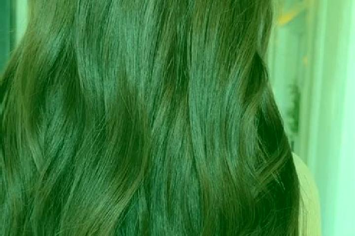 Alice, 21, a red brown-eyed european companion based in Cegledbercel. Offering Erotic Massage, Dinner Date, Striptease. Available for incall and outcall, day...