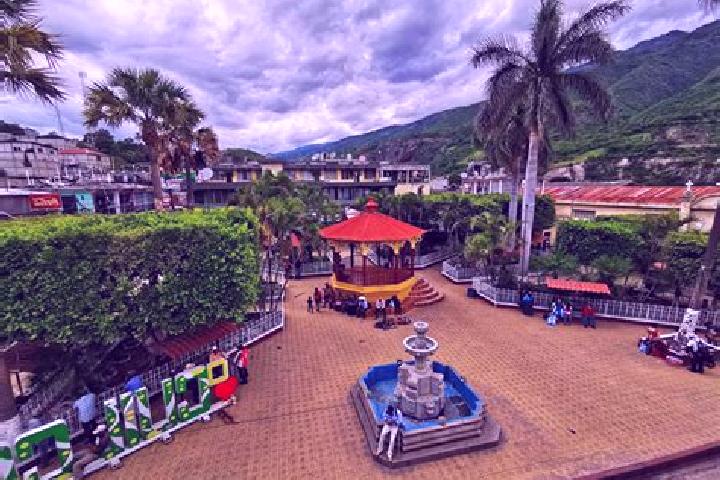 Alice, 21 — Escort in Cuilco, Guatemala