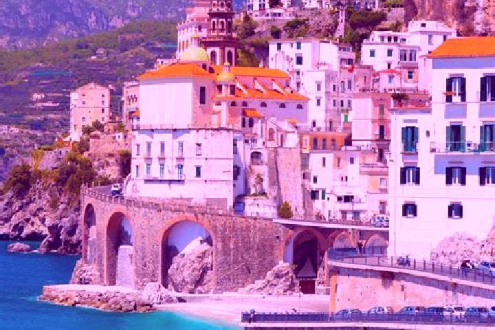 Alice, 21 — Escort in Papariano, Italy