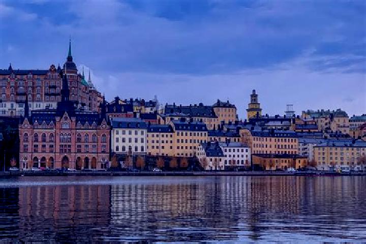 Alice, 21 — Escort in Tollarp1, Sweden
