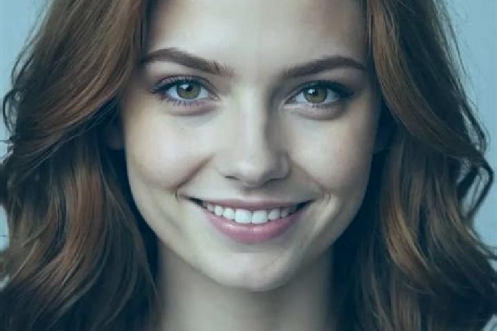 Alice, 22, a auburn hazel-eyed european companion based in Langru. Offering BDSM, Travel Companion, GFE. Available for incall and outcall, day and evening da...