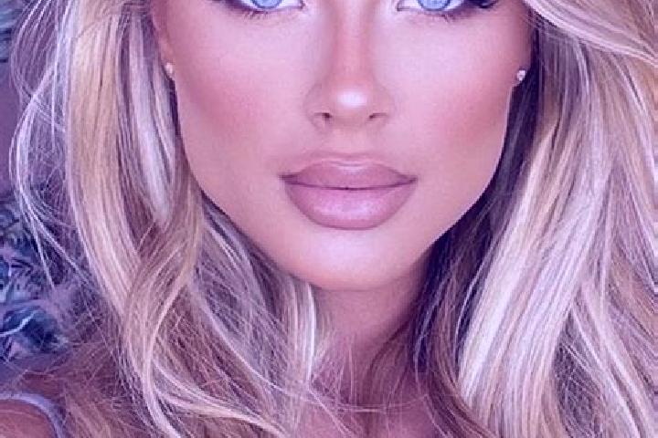 Alice, 22, a blonde blue-eyed latina companion based in Aiguafreda. Offering Couples, 69, A-Level, Striptease. Available for incall and outcall, day and even...