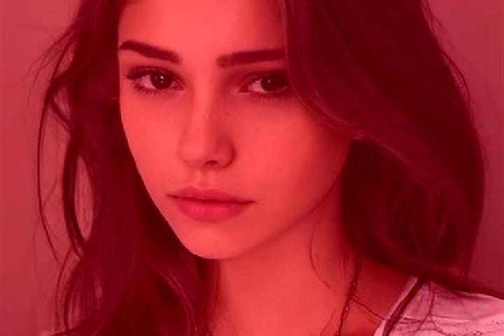 Alice, 22, a brunette amber-eyed slavic companion based in Luangwa. Offering A-Level, Massage, 69. Available for incall and outcall, day and evening dates.