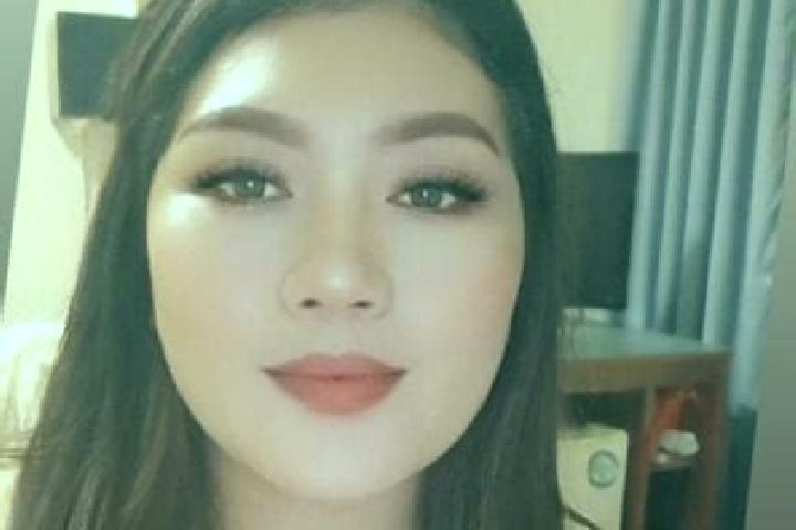 Alice, 23, a black brown-eyed asian companion based in Vezza d Oglio. Offering Overnight, CIM, Fetish. Available for incall and outcall, day and evening dates.