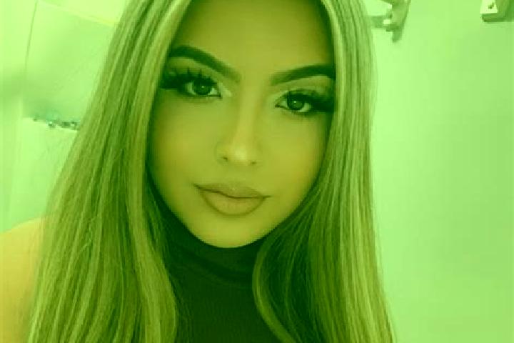 Alice, 23, a blonde dark-eyed latina companion based in Gieville. Offering Party Girl, CIM, Overnight. Available for incall and outcall, day and evening dates.