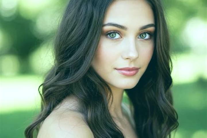 Alice, 23, a dark blonde hazel-eyed mediterranean companion based in Saint-Philippe-de-La Prairie. Offering Girlfriend Experience, Massage, OWO, A-Level. Ava...