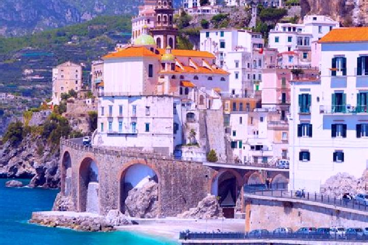 Alice, 23 — Escort in Castelletto d Orba, Italy