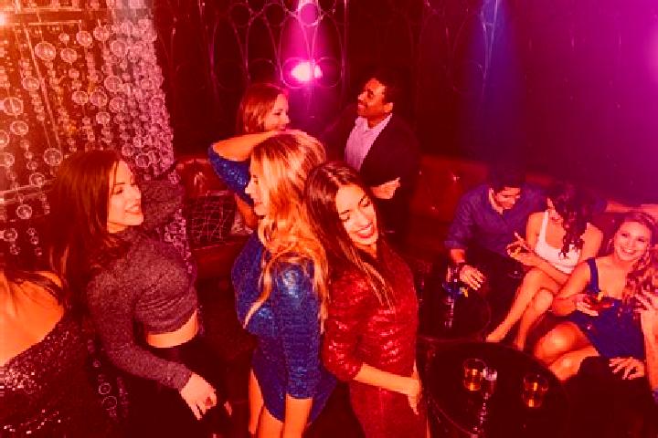 Alice, 24, a blonde amber-eyed middle eastern companion based in Jalcomulco. Offering Deep French Kissing, Striptease, Dinner Date, Massage, Girlfriend Exper...