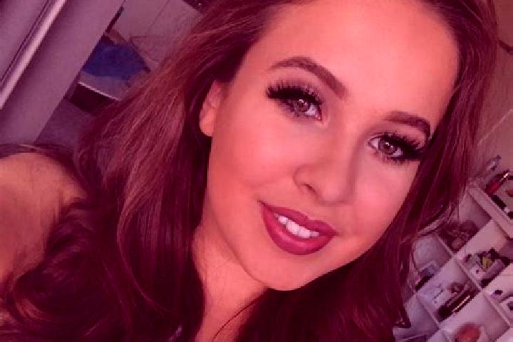 Alice, 24, a dark blonde amber-eyed ebony companion based in Lokea. Offering OWO, Striptease, Roleplay, Domination, Prostate Massage. Available for incall an...